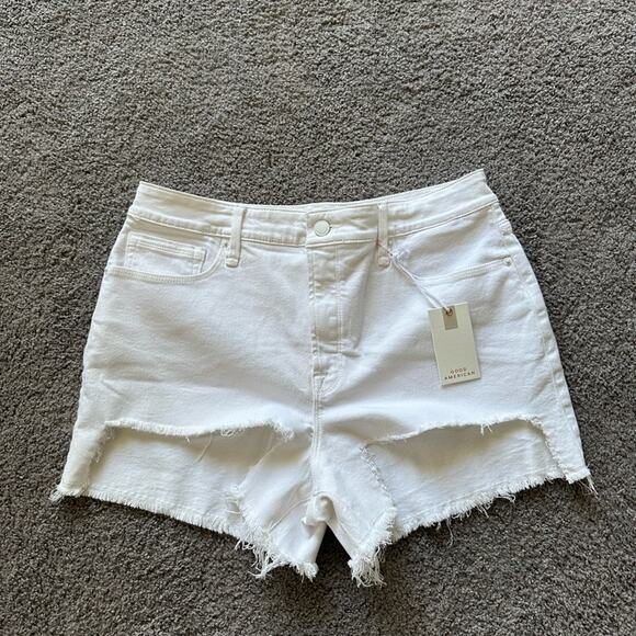 NWT: Good American Cut Off Shorts - Picture 1 of 9